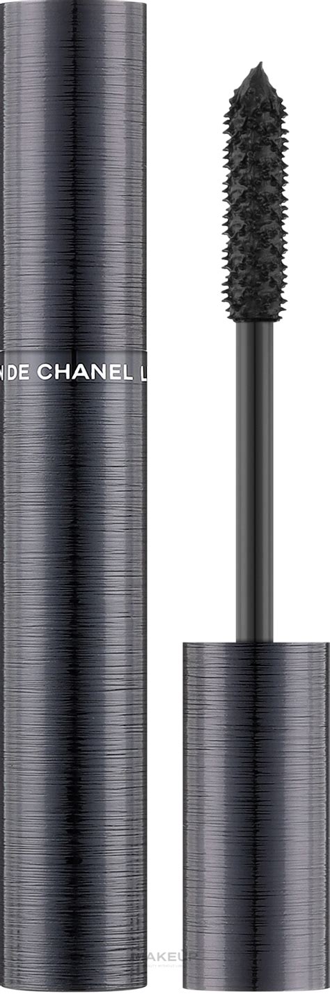 mascara chanel le volume revolution clio